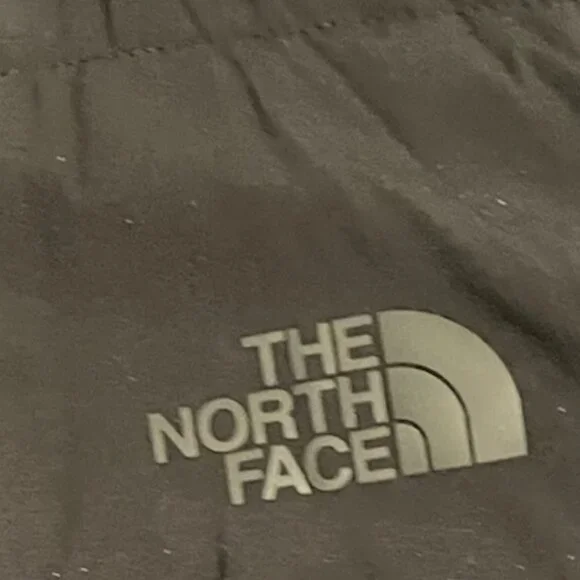 NorthFace Zip Up Black - Picture 2 of 4